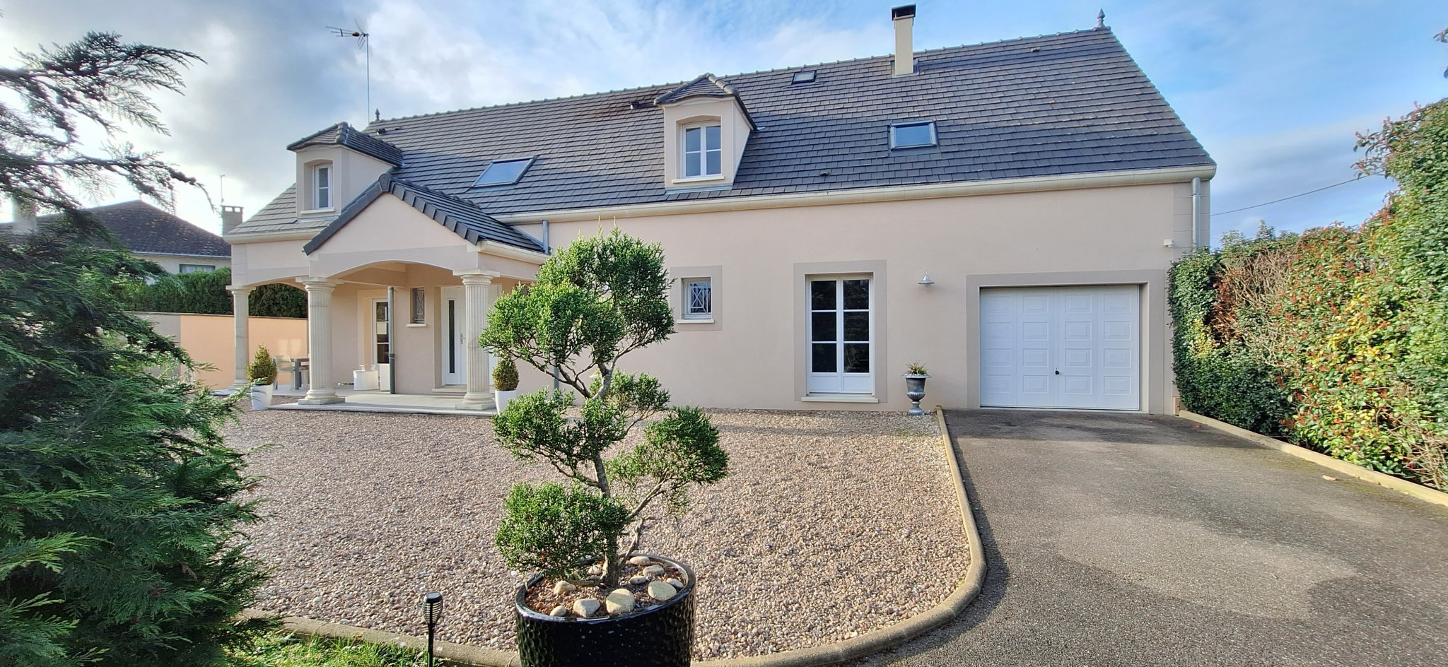 Maison 7 pièces 218 m² Montereau-Fault-Yonne