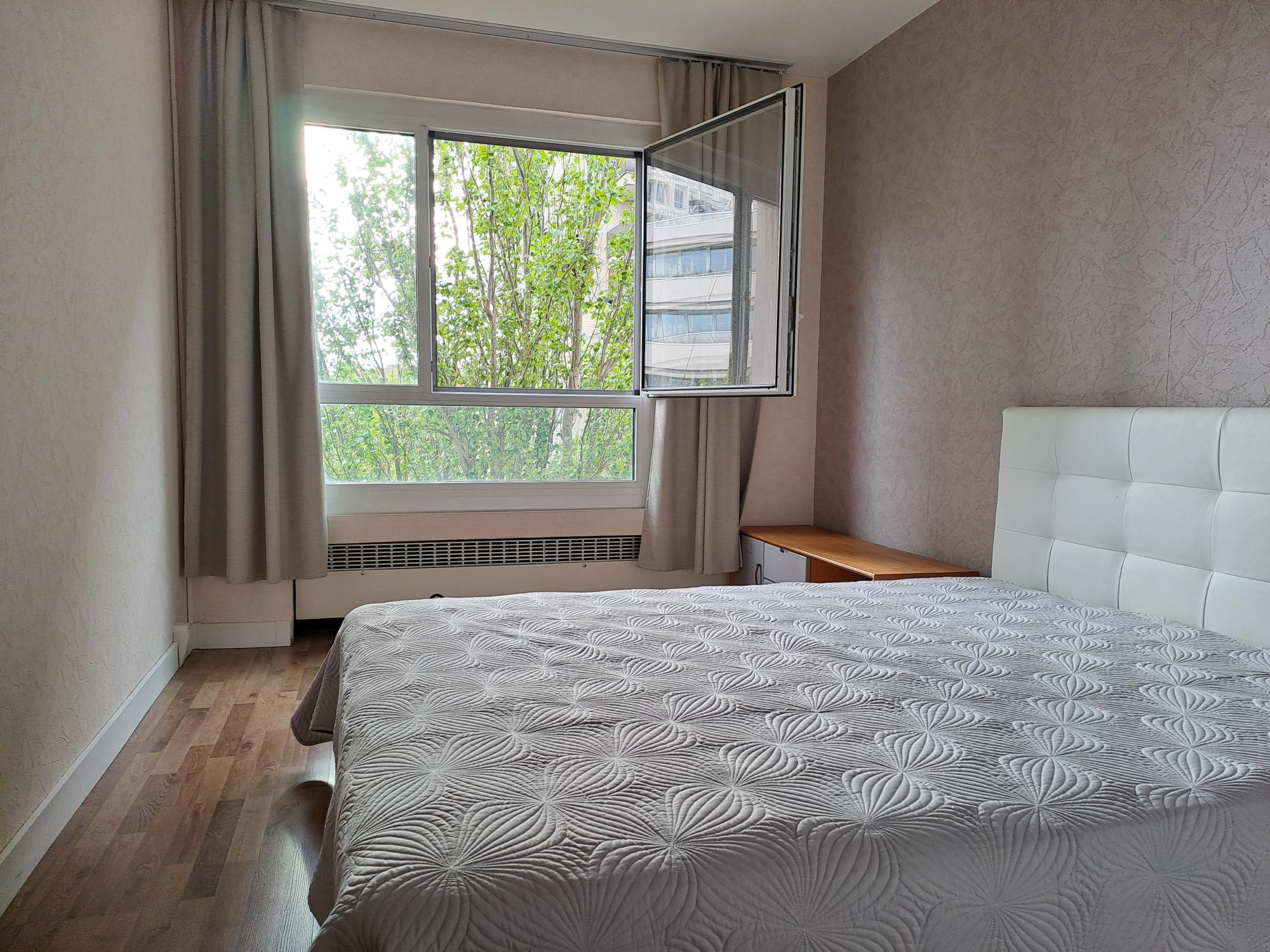 Appartement a louer paris-13e-arrondissement - 2 pièce(s) - 56.01 m2 - Surfyn