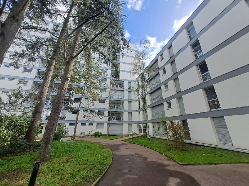 Appartement 1 pièce 24 m² Saint-Cloud