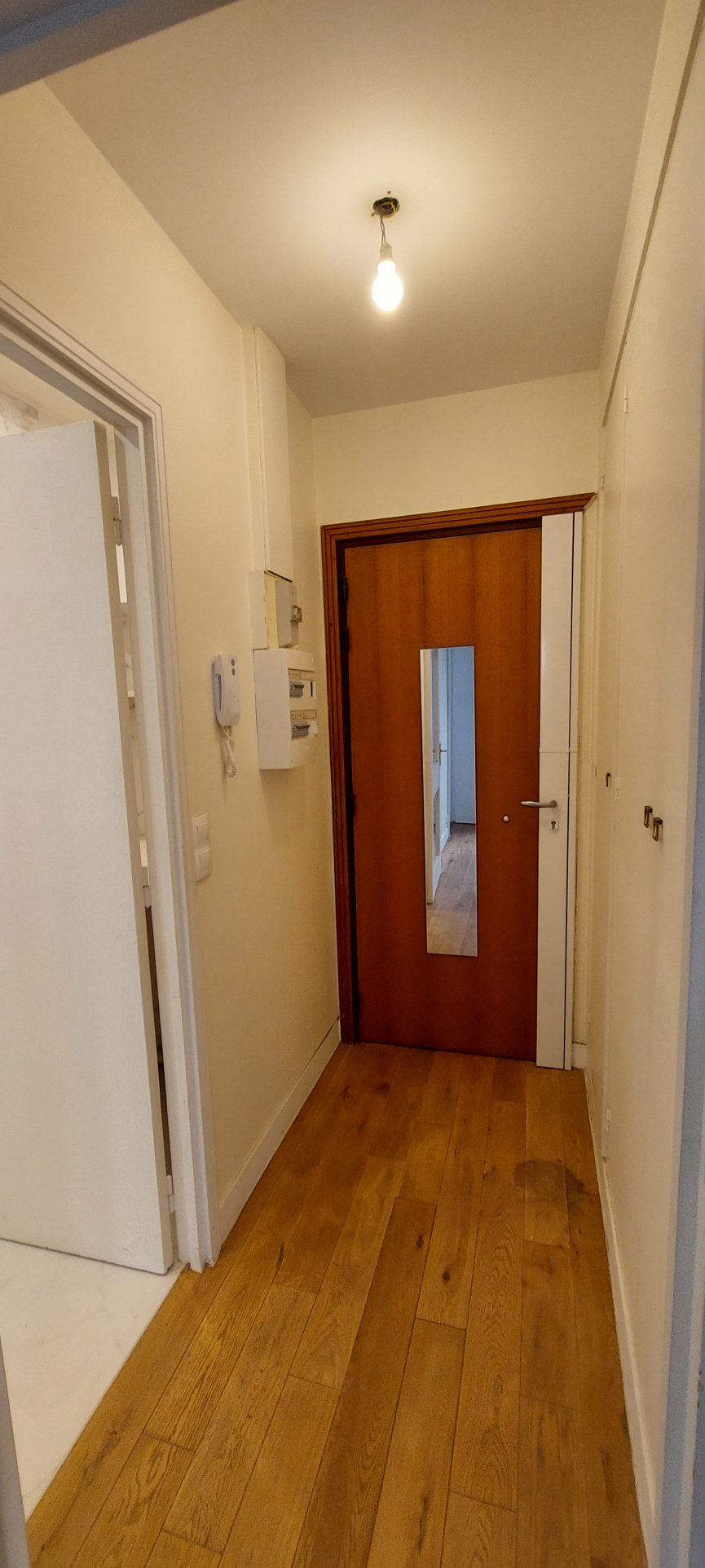 Appartement a louer  - 1 pièce(s) - 25.94 m2 - Surfyn