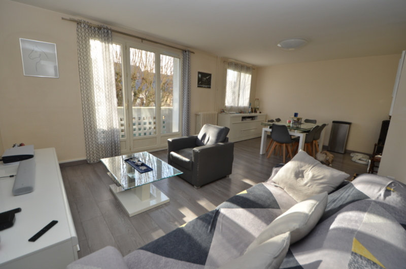 Appartement a vendre rueil-malmaison - 4 pièce(s) - 75 m2 - Surfyn