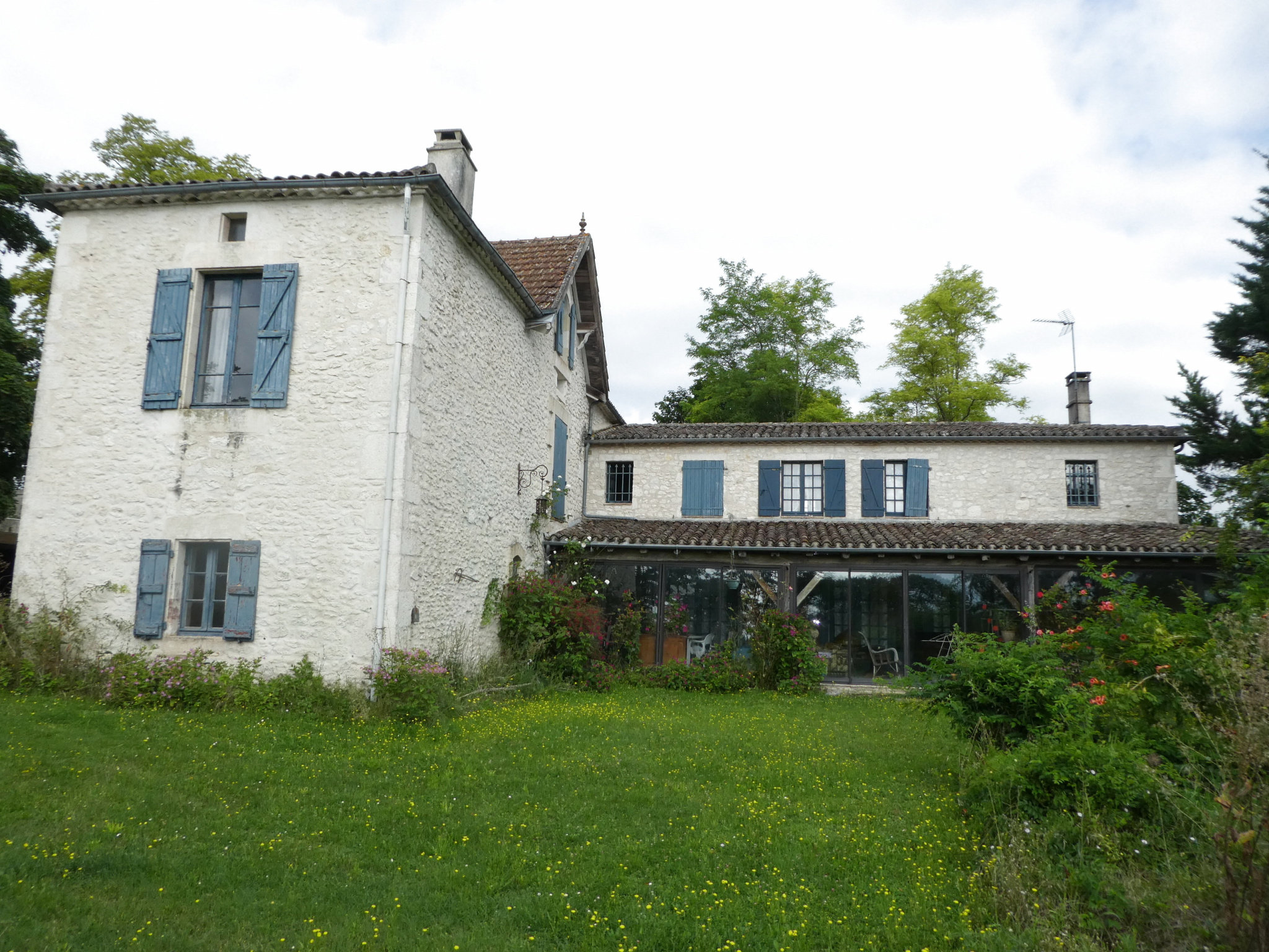 Maison 12 pièces 280 m² Montaigu-de-Quercy