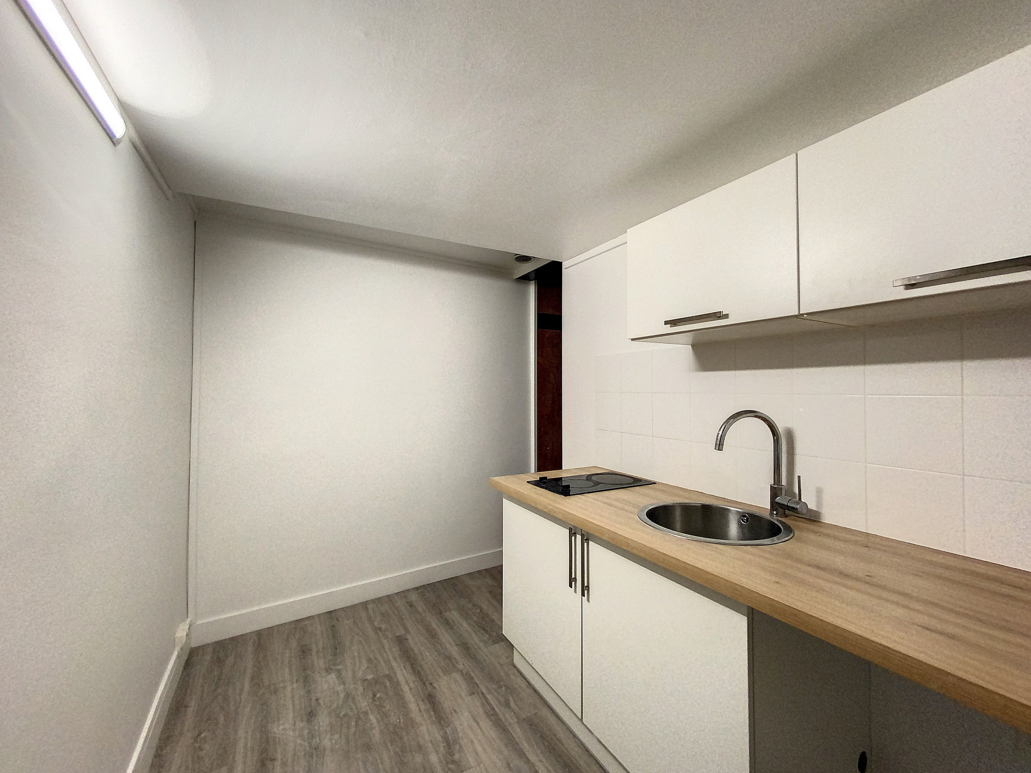 Appartement a louer paris-15e-arrondissement - 1 pièce(s) - 26.5 m2 - Surfyn