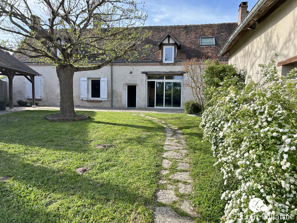 Maison 11 pièces 265 m² Mont-près-Chambord