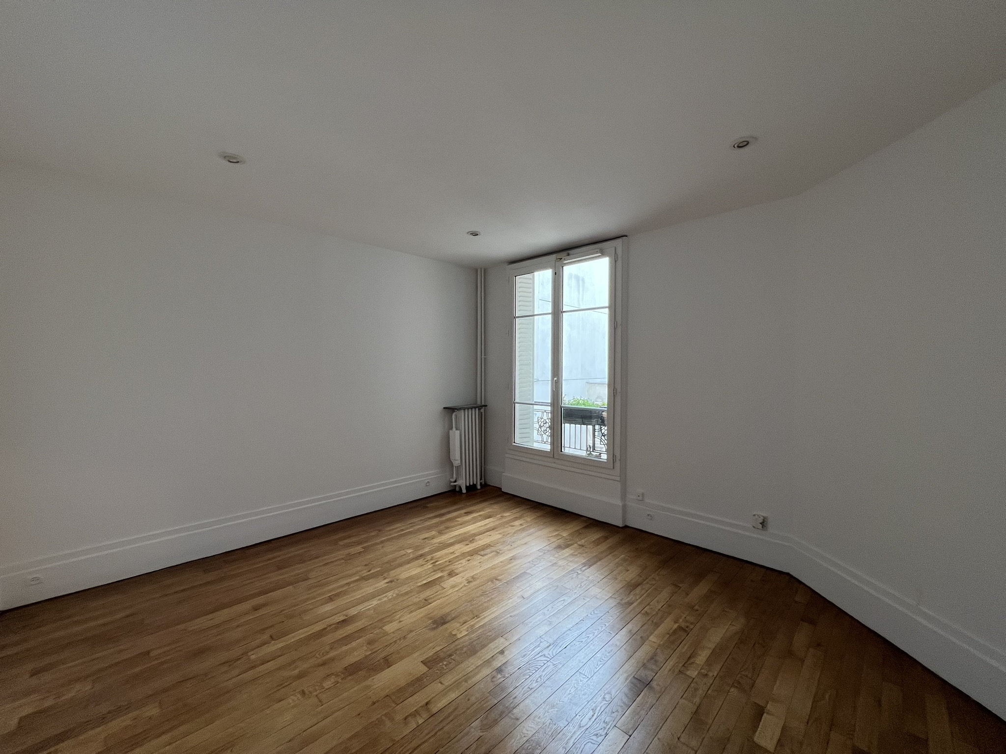 Appartement a louer  - 5 pièce(s) - 117.4 m2 - Surfyn