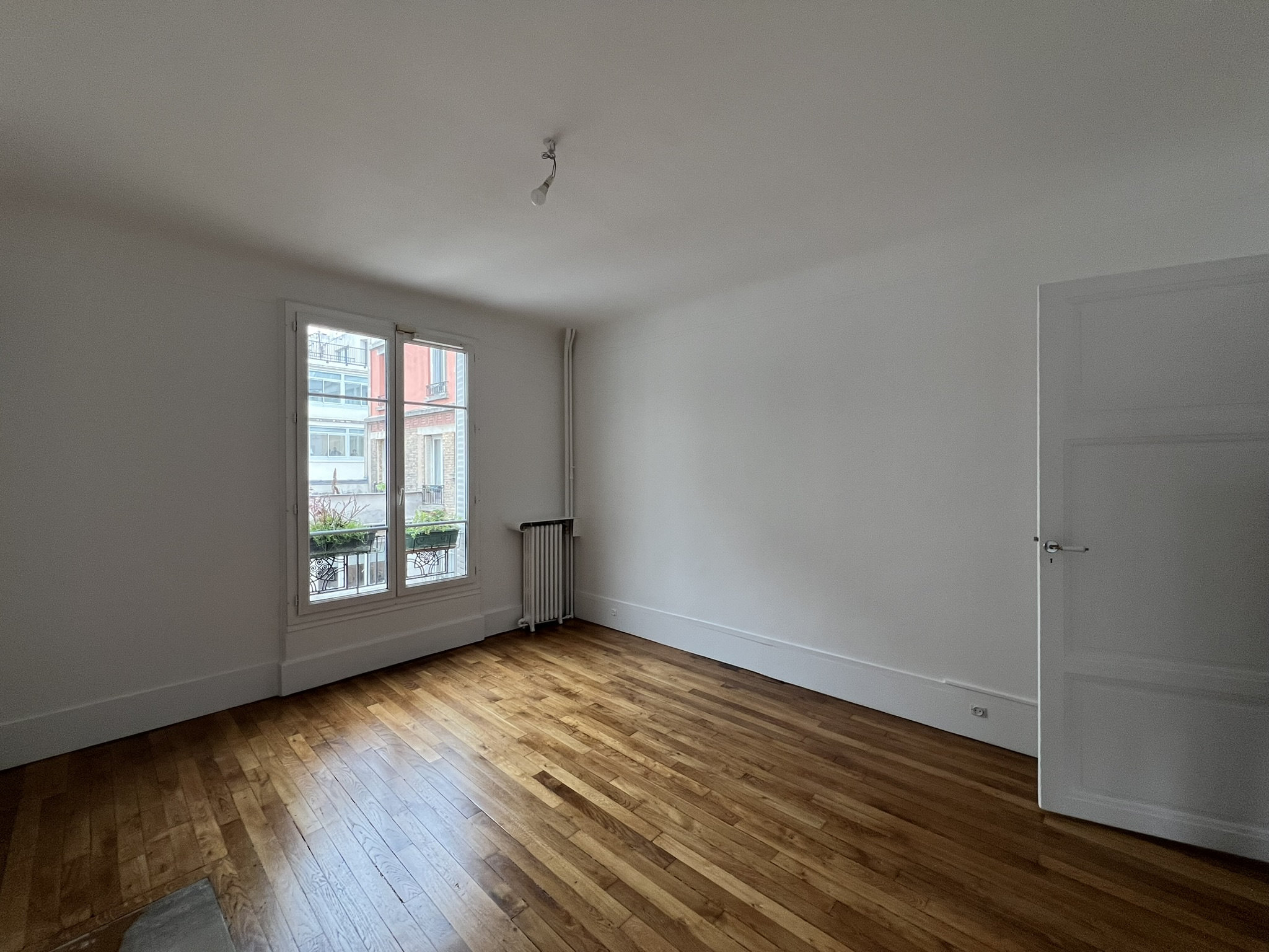 Appartement a louer  - 5 pièce(s) - 117.4 m2 - Surfyn