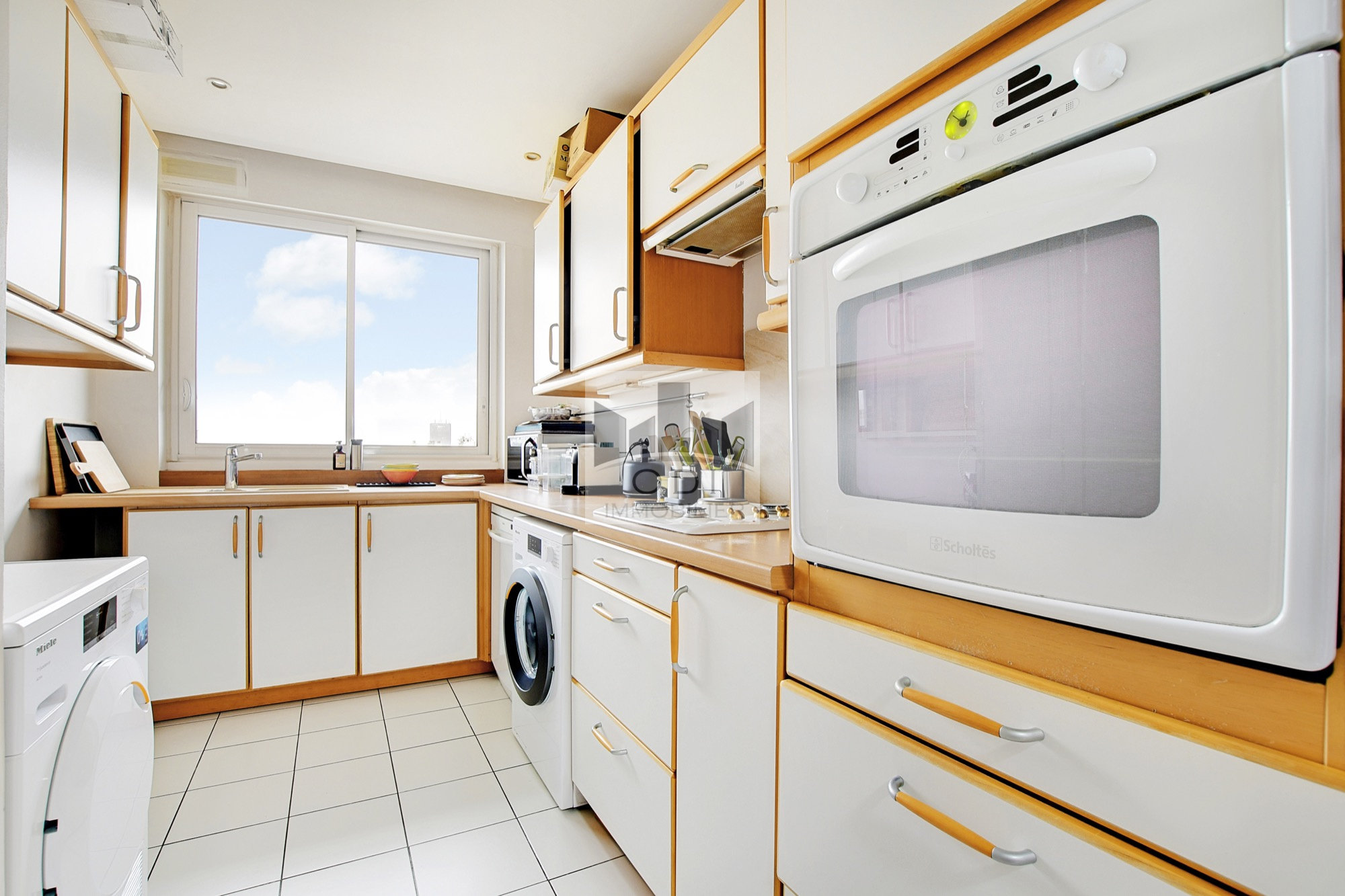 Appartement a louer  - 4 pièce(s) - 110.36 m2 - Surfyn