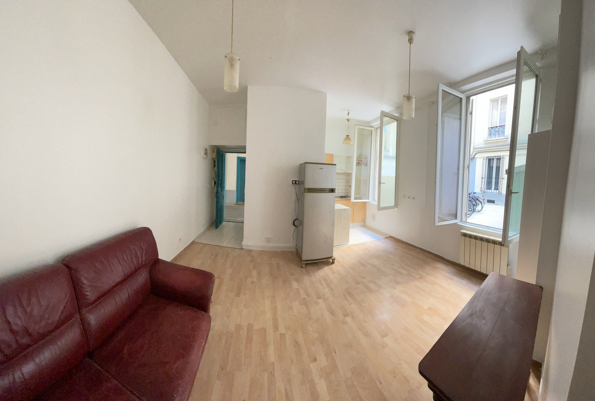 Appartement 1 pièce 23 m² paris 18eme