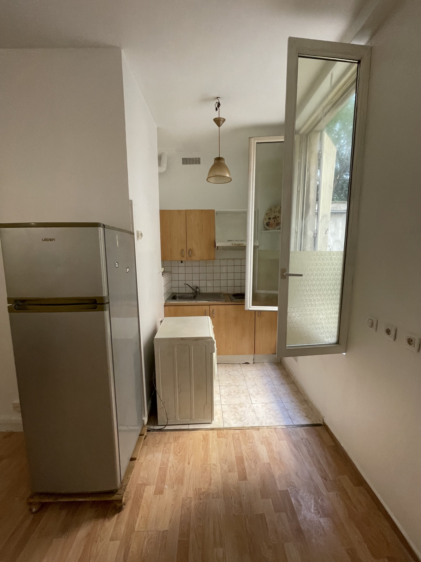 Appartement a louer paris-18e-arrondissement - 1 pièce(s) - 23 m2 - Surfyn