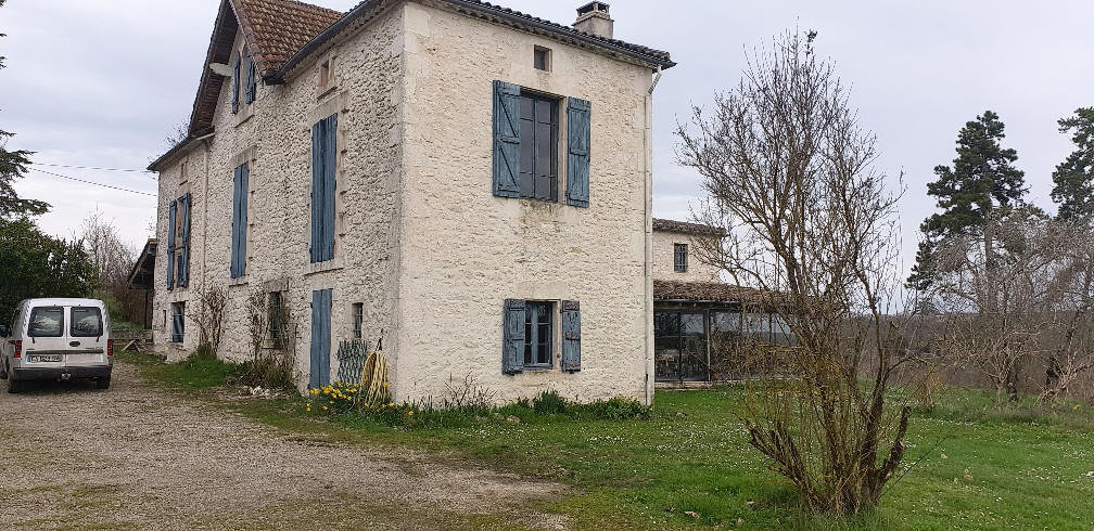 Maison 10 pièces 395 m² Montaigu-de-Quercy