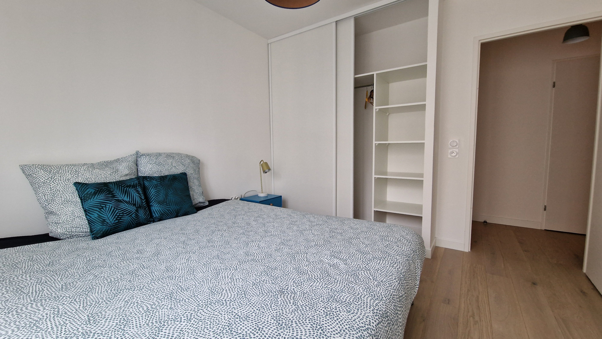 Appartement a louer  - 4 pièce(s) - 81.68 m2 - Surfyn