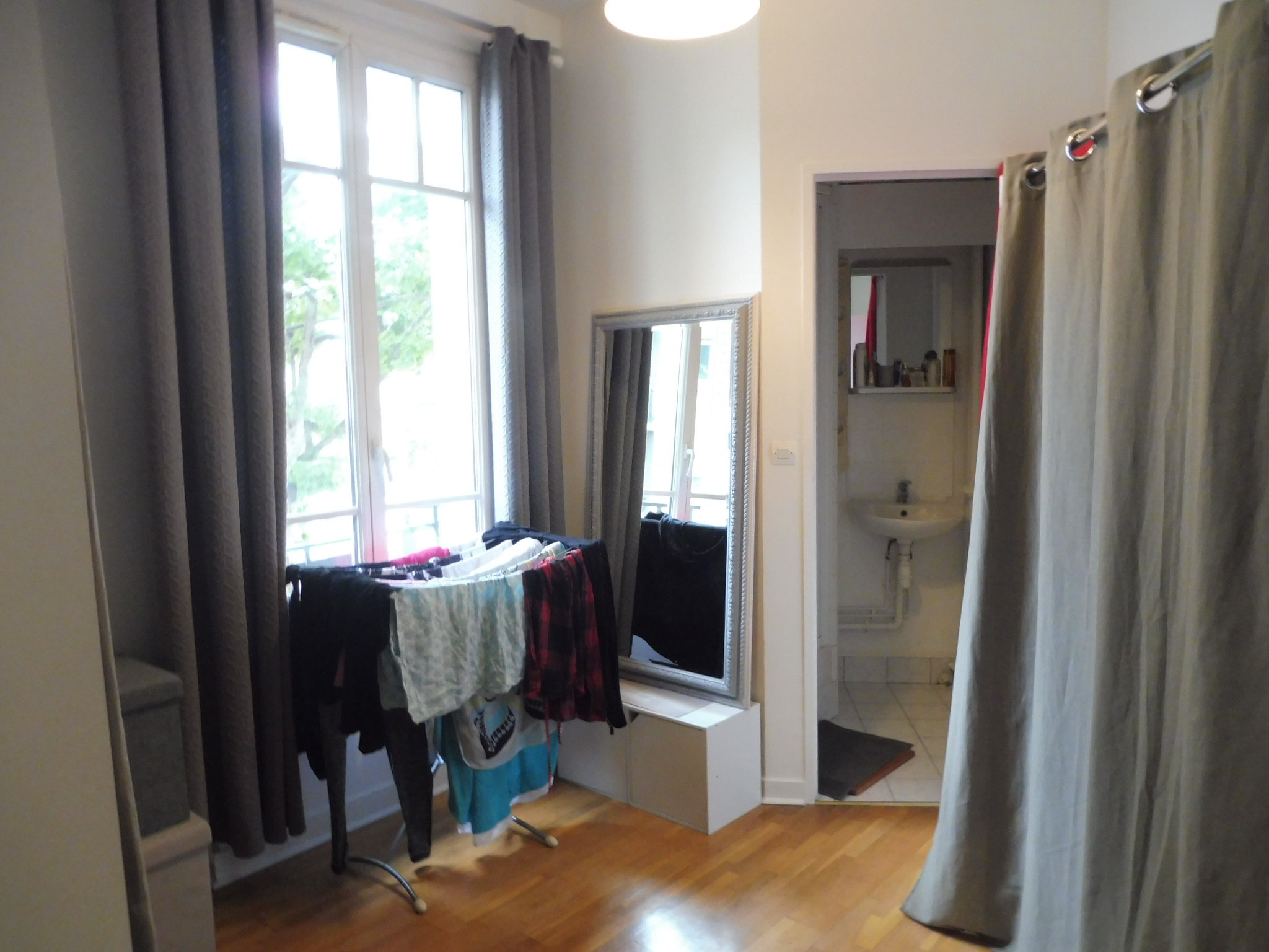 Appartement a louer  - 2 pièce(s) - 32 m2 - Surfyn