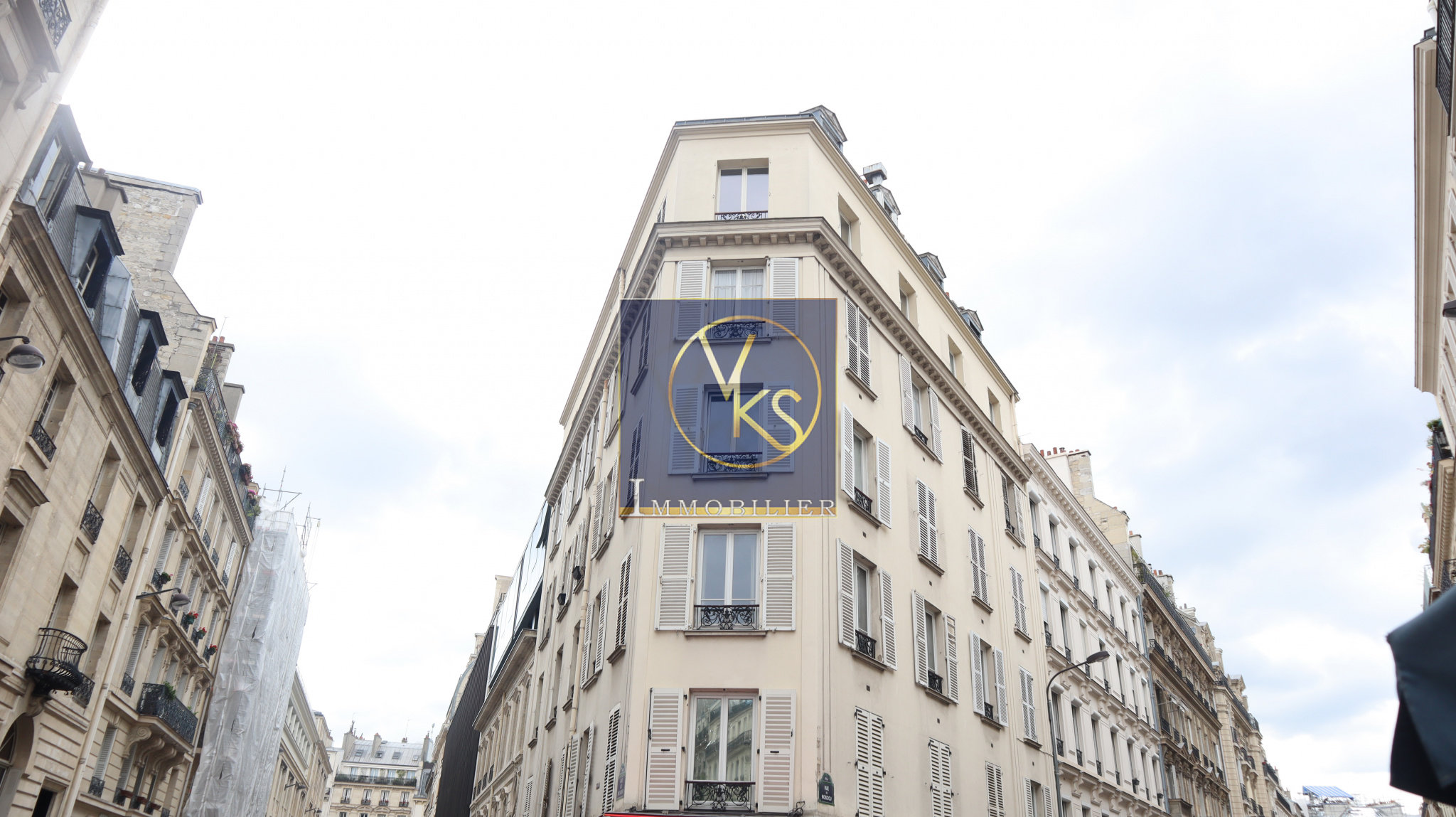 Appartement a louer paris-8e-arrondissement - 2 pièce(s) - 43 m2 - Surfyn