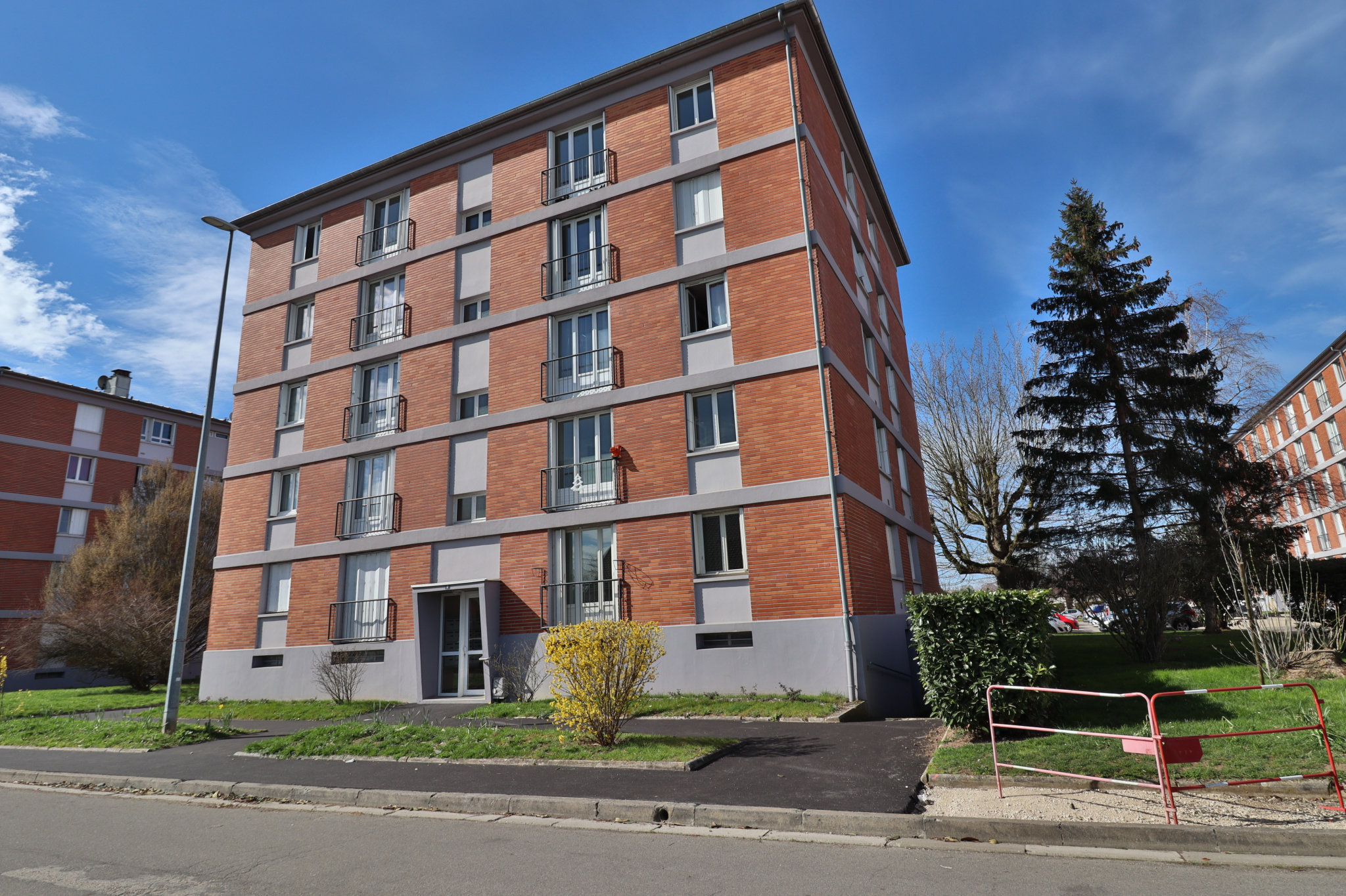 Appartement 2 pièces 45 m² Saint-Julien-les-Villas