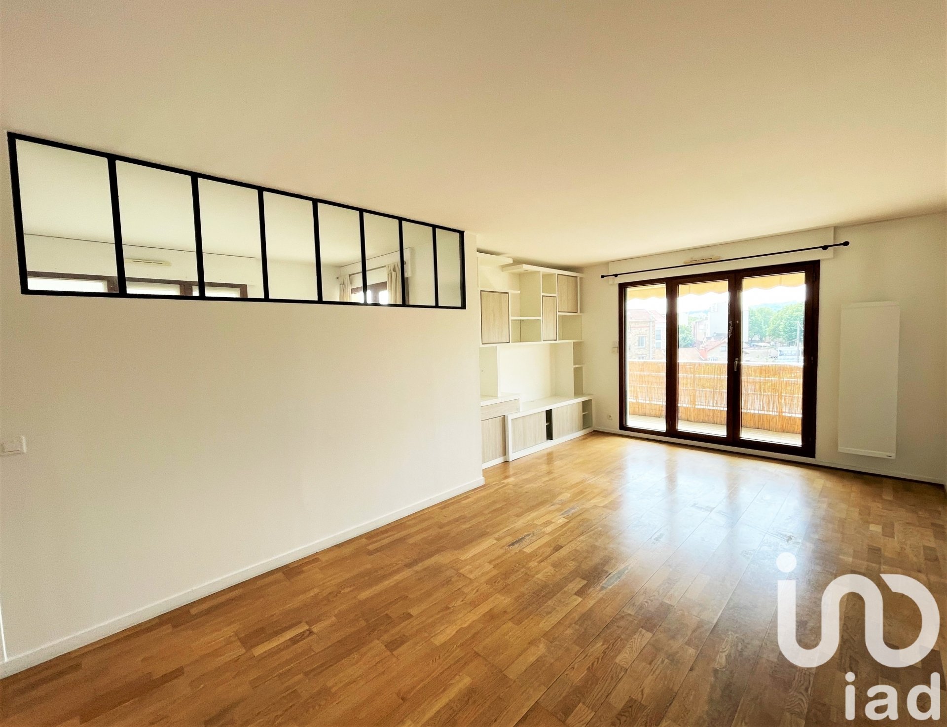 Appartement a louer  - 4 pièce(s) - 94 m2 - Surfyn