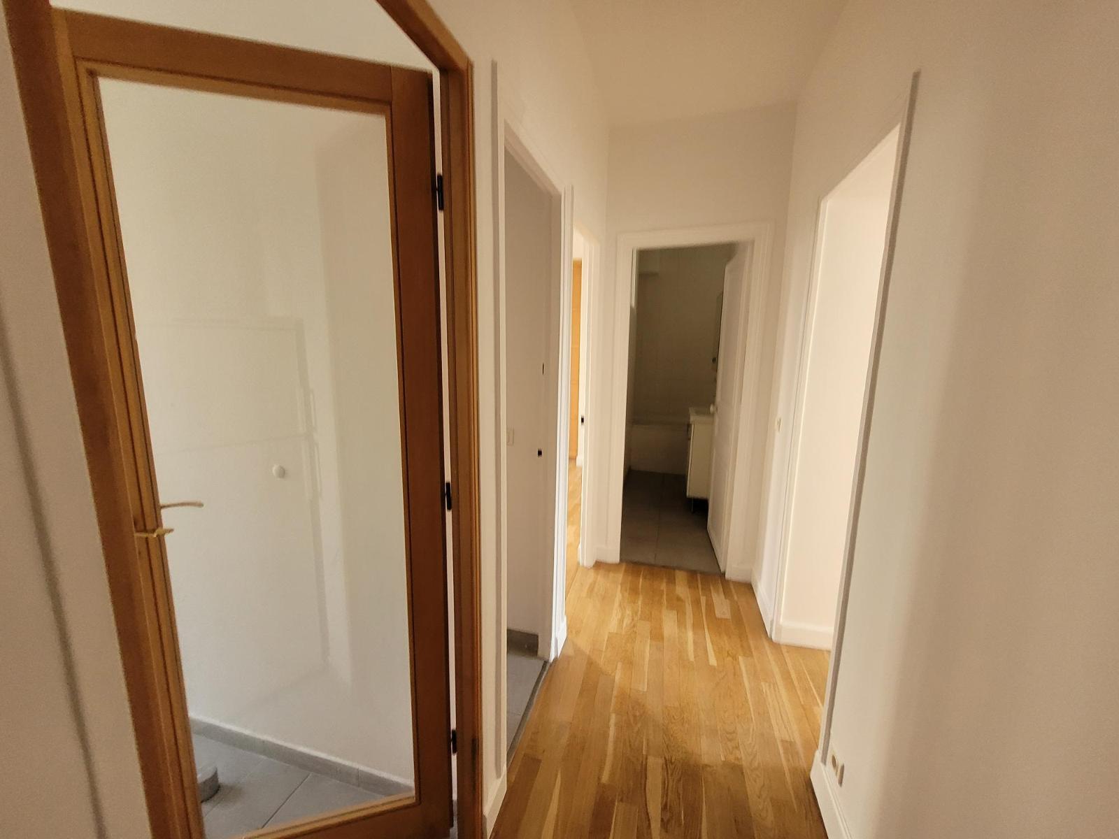 Appartement a louer paris-15e-arrondissement - 3 pièce(s) - 47.43 m2 - Surfyn