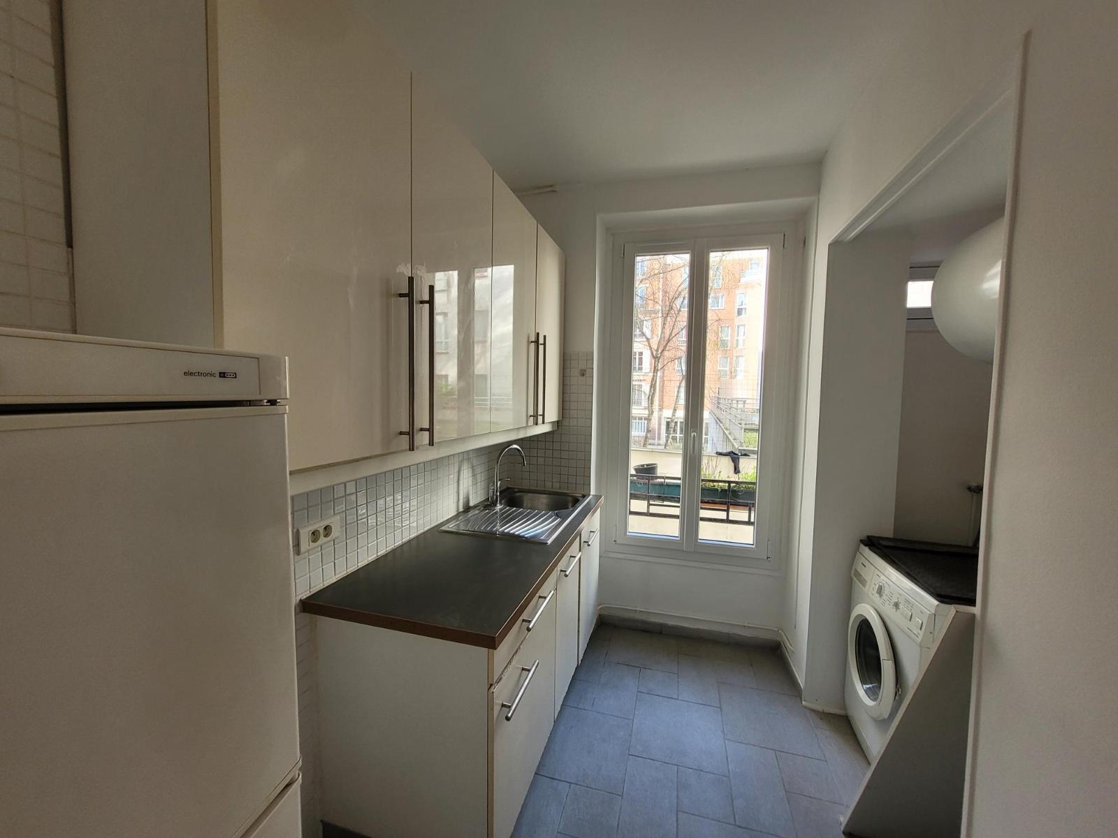 Appartement a louer paris-15e-arrondissement - 3 pièce(s) - 47.43 m2 - Surfyn