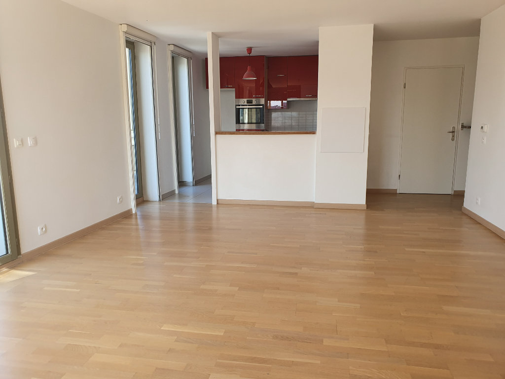 Appartement a louer  - 4 pièce(s) - 84.2 m2 - Surfyn
