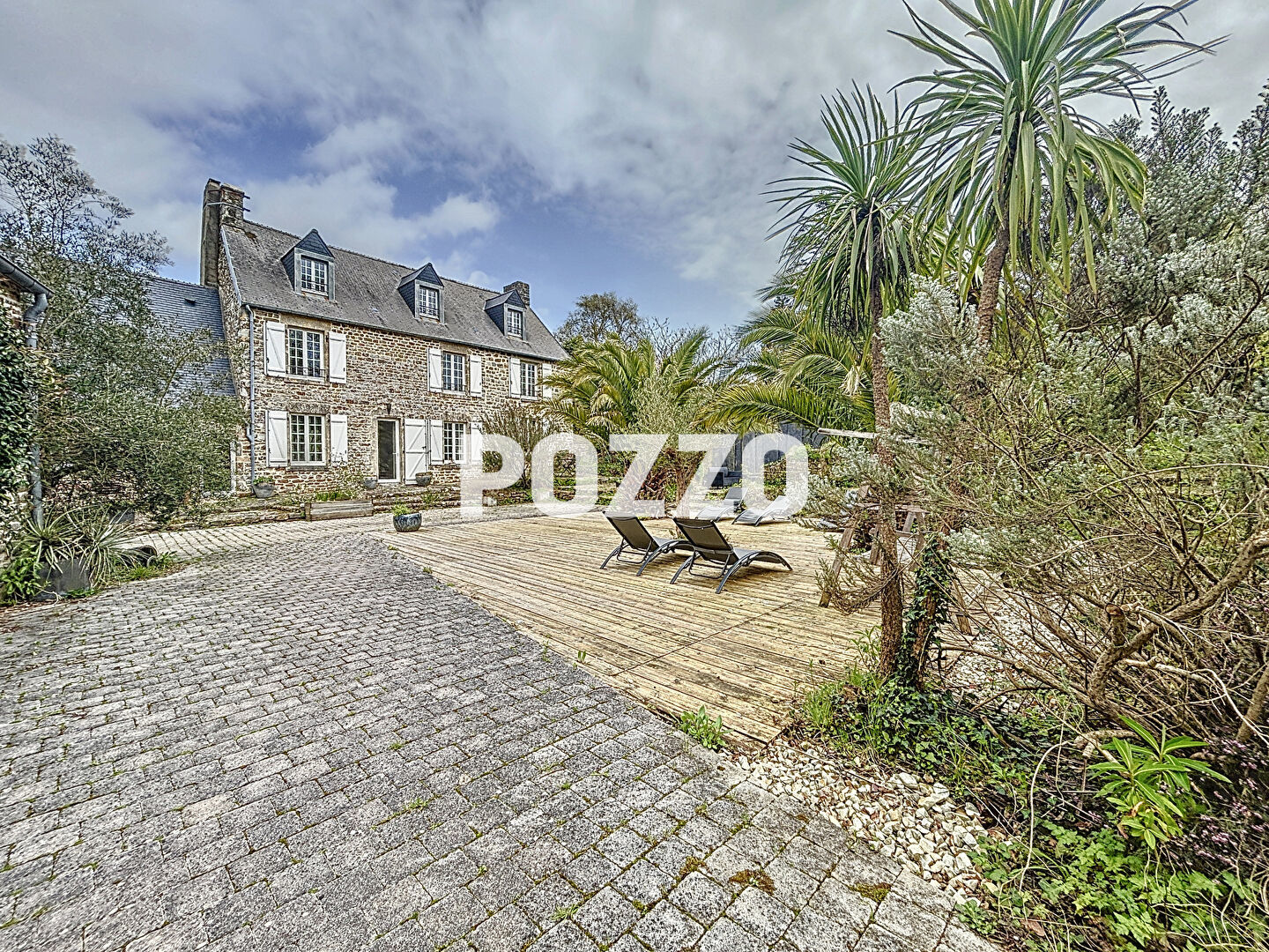 Maison 14 pièces 285 m² Saint-Maurice-en-Cotentin