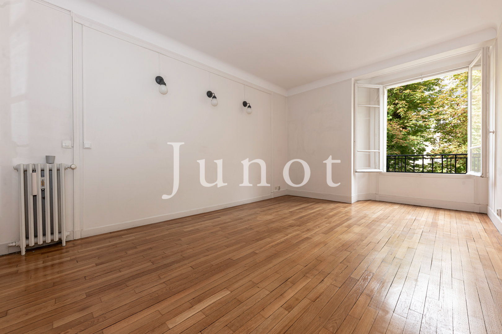Appartement a louer paris-7e-arrondissement - 3 pièce(s) - 75.65 m2 - Surfyn