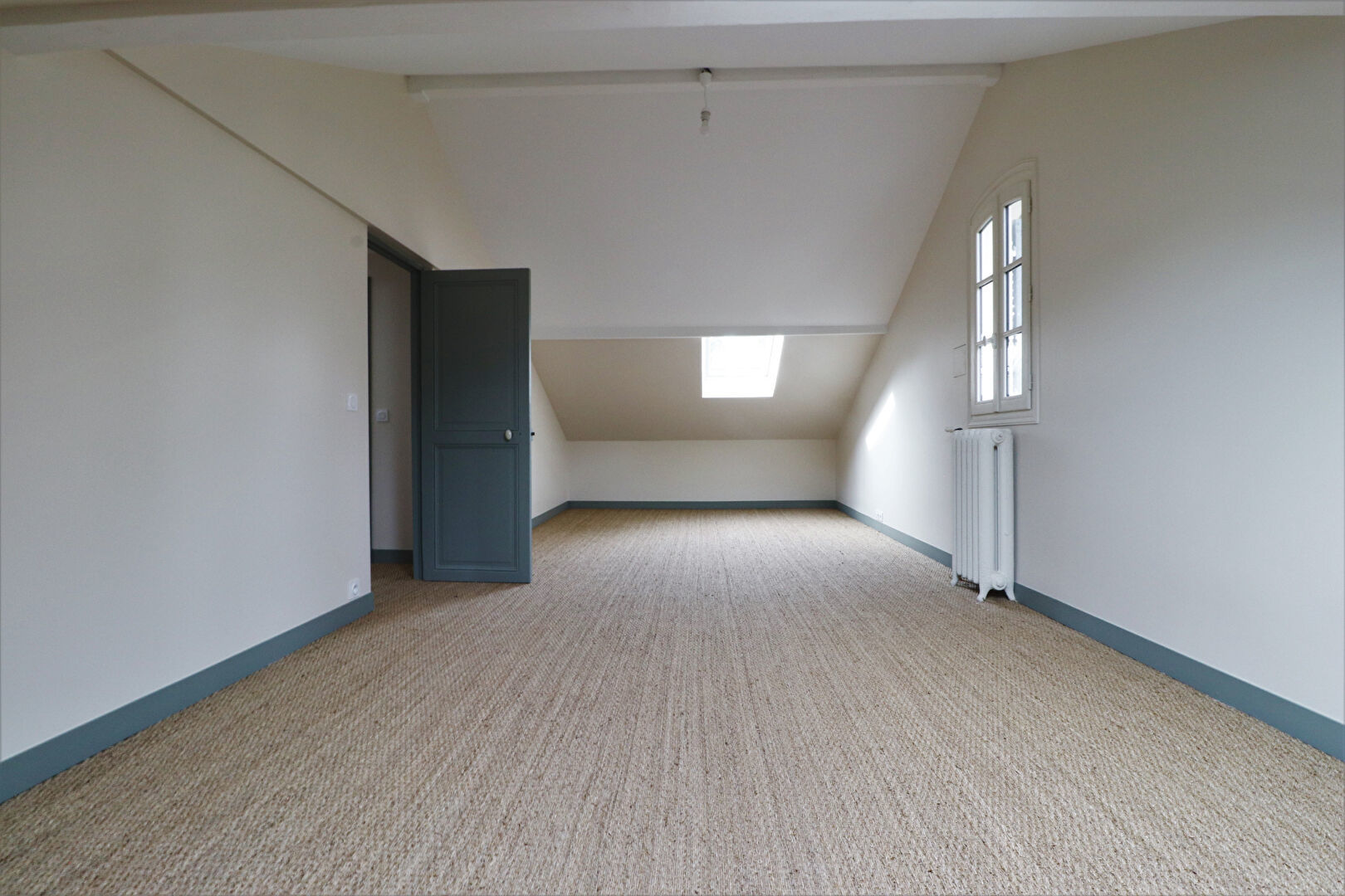 Maison a louer chaville - 9 pièce(s) - 400 m2 - Surfyn