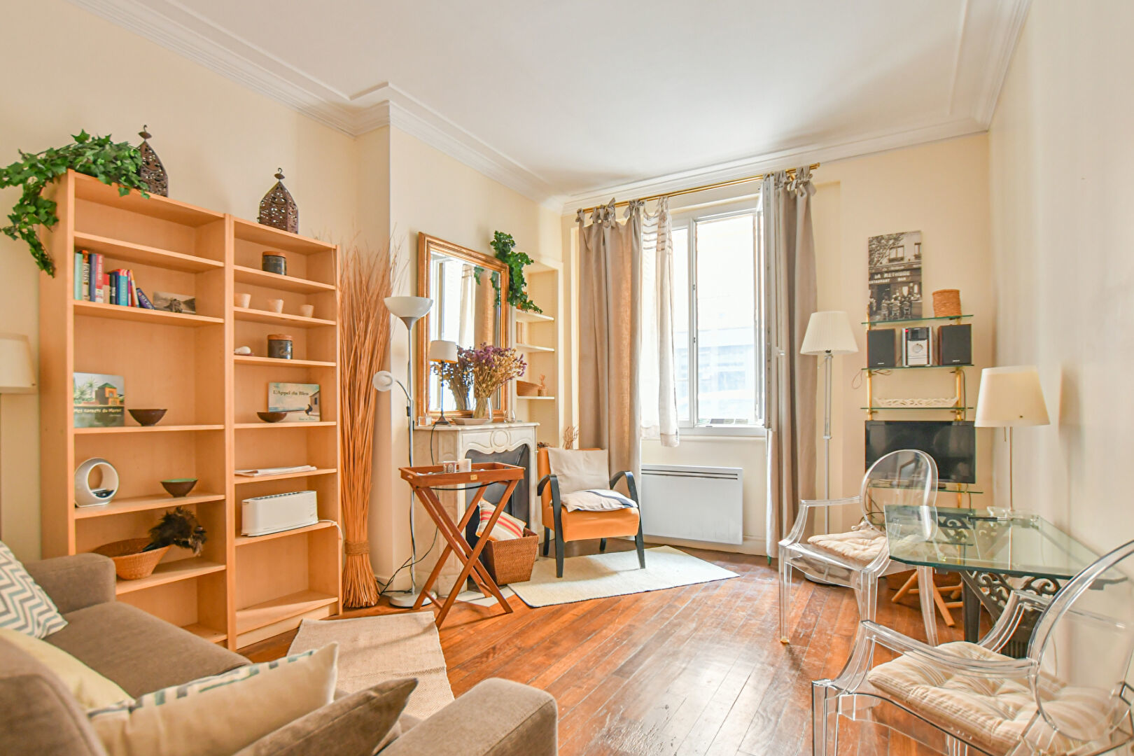 Appartement a louer paris-7e-arrondissement - 1 pièce(s) - 25.2 m2 - Surfyn