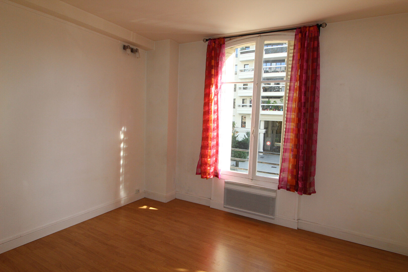 Appartement a louer levallois-perret - 1 pièce(s) - 24 m2 - Surfyn