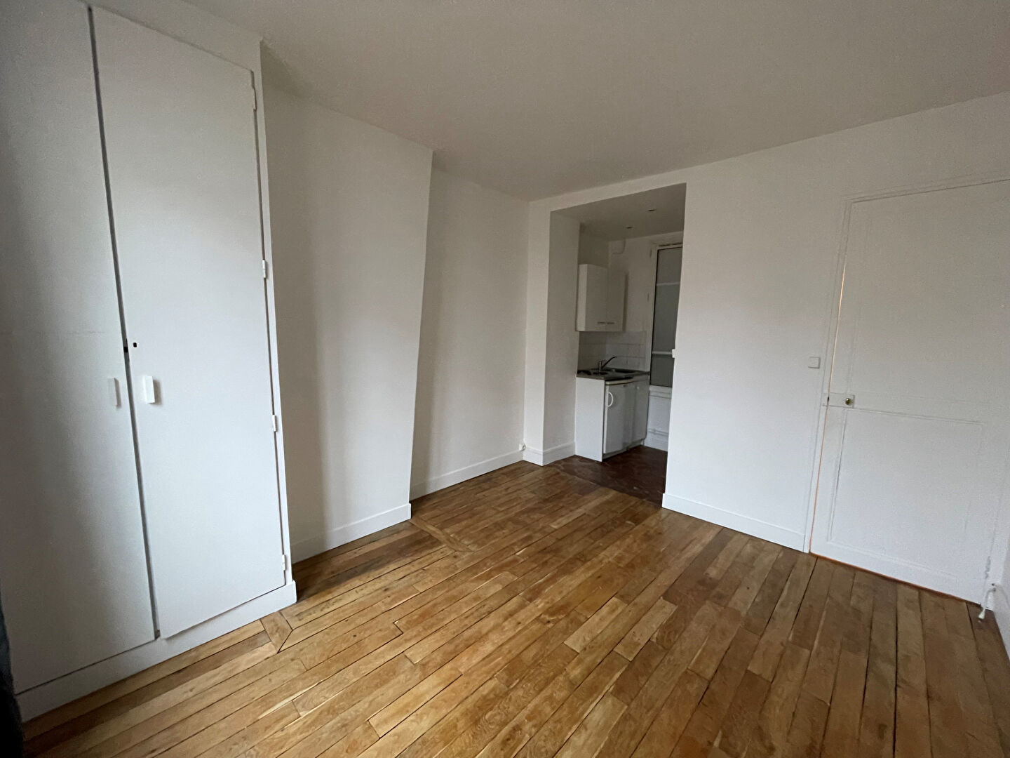 Appartement a louer levallois-perret - 1 pièce(s) - 16.85 m2 - Surfyn