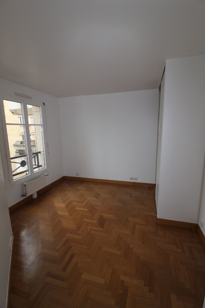 Appartement a louer levallois-perret - 3 pièce(s) - 73.6 m2 - Surfyn