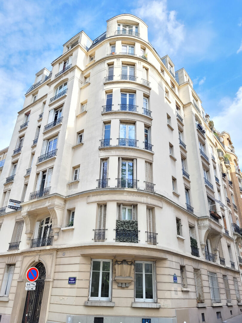 Appartement a louer paris-18e-arrondissement - 1 pièce(s) - 15.7 m2 - Surfyn