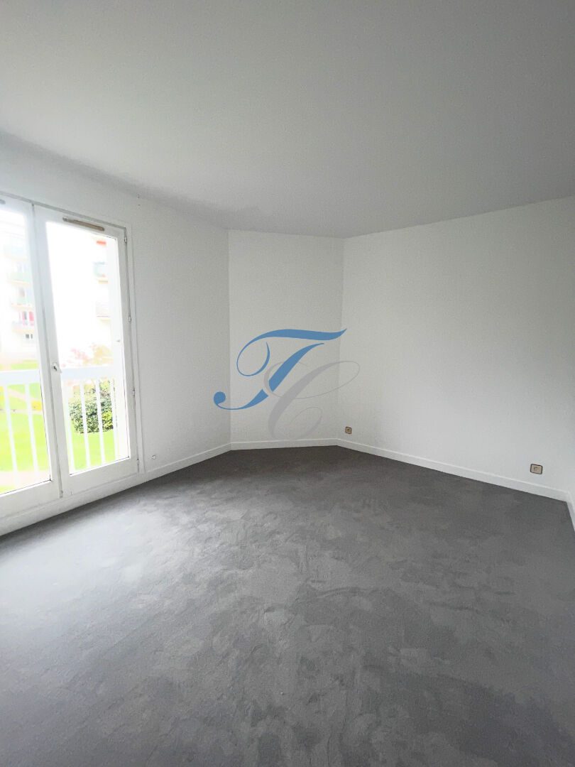Appartement a louer  - 3 pièce(s) - 65.55 m2 - Surfyn
