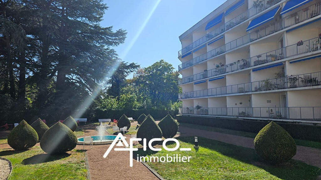 Appartement 2 pièces 37 m² Saint-Cyr-sur-Loire