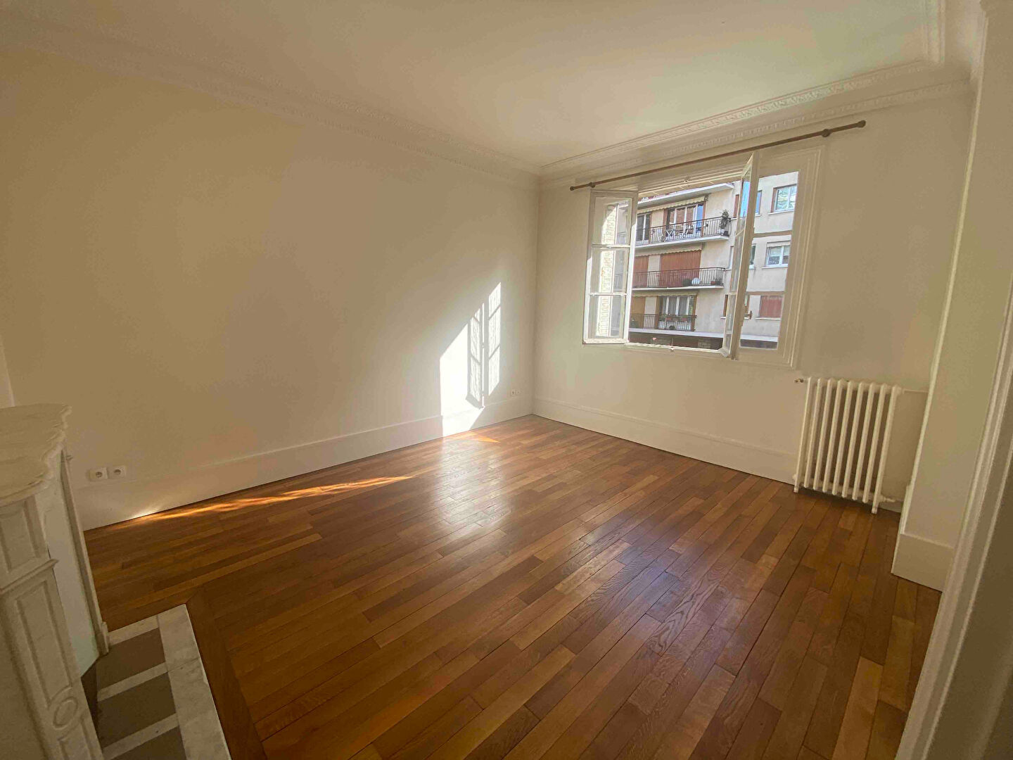 Appartement a louer asnieres-sur-seine - 3 pièce(s) - 84.31 m2 - Surfyn
