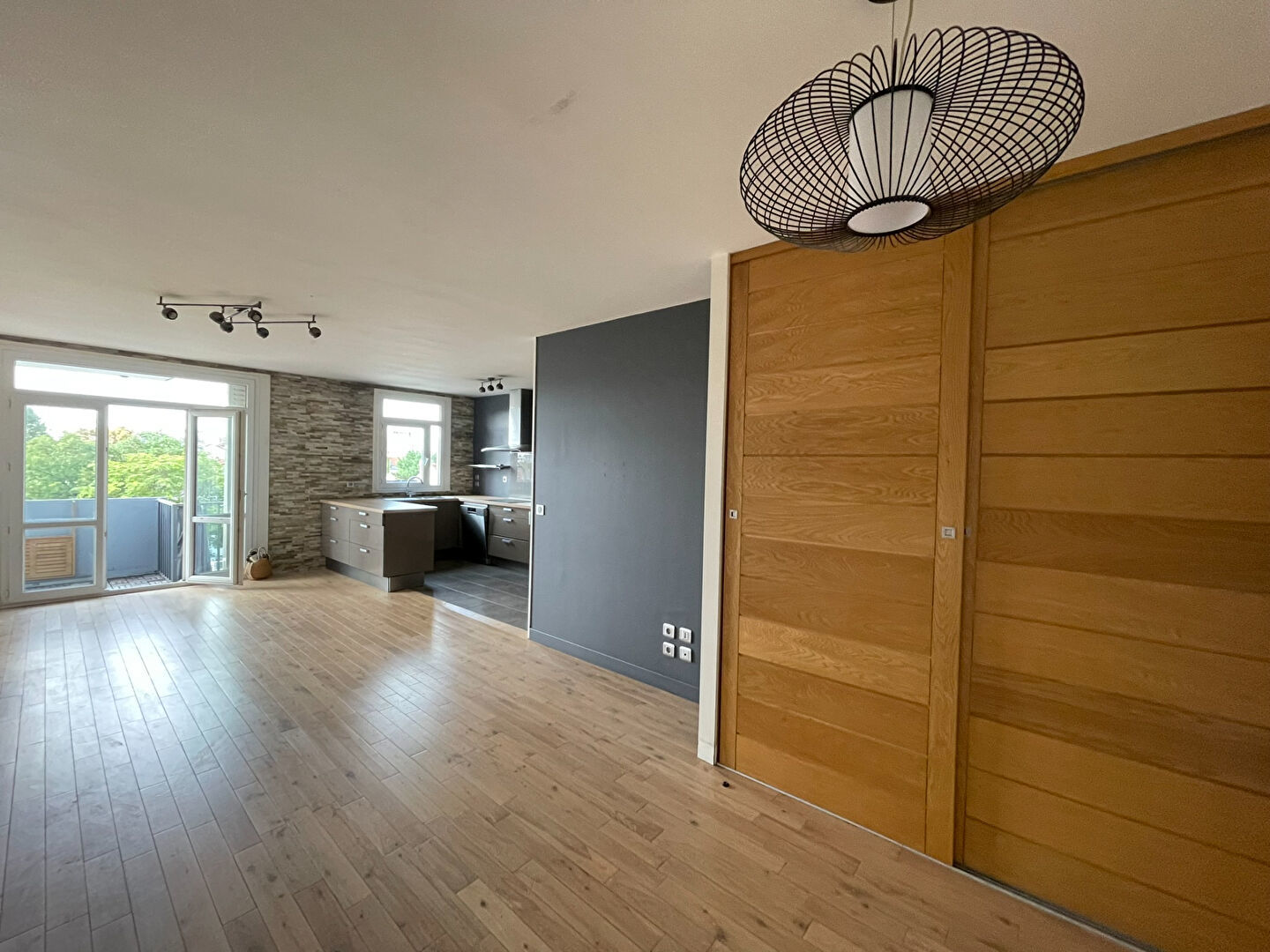 Appartement a louer bois-colombes - 4 pièce(s) - 98.33 m2 - Surfyn