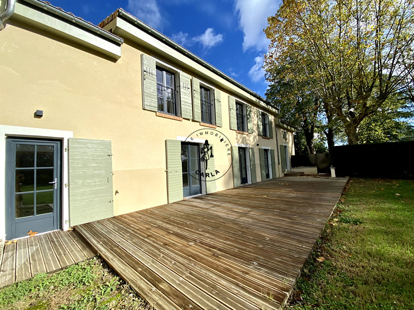 Maison 7 pièces 233 m² Saint-Genis-Laval