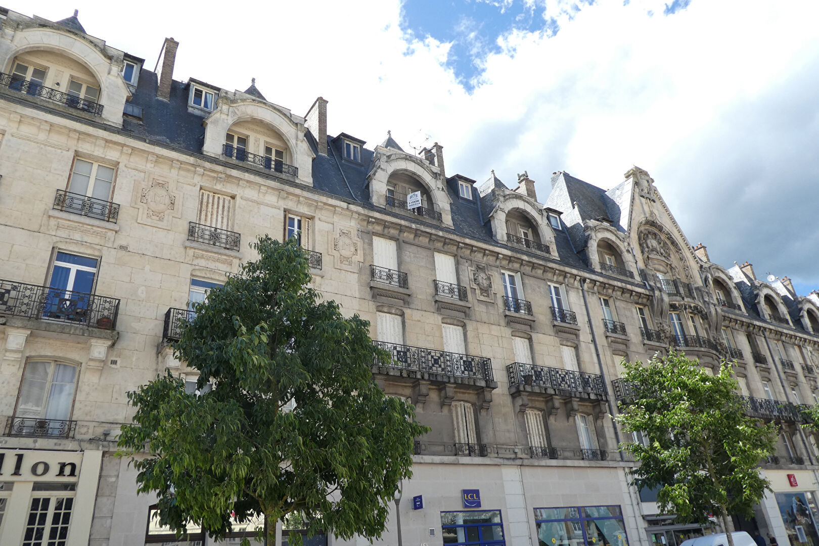 Appartement 5 pièces 138 m² Charleville-Mézières