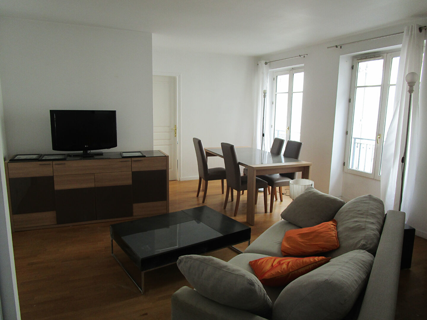 Appartement 2 pièce(s) 43.58 m²à vendre Paris-11e-arrondissement