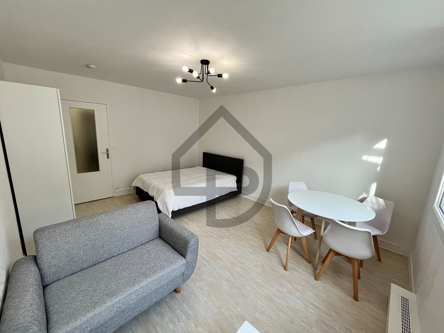 Appartement a louer paris-10e-arrondissement - 1 pièce(s) - 28.6 m2 - Surfyn
