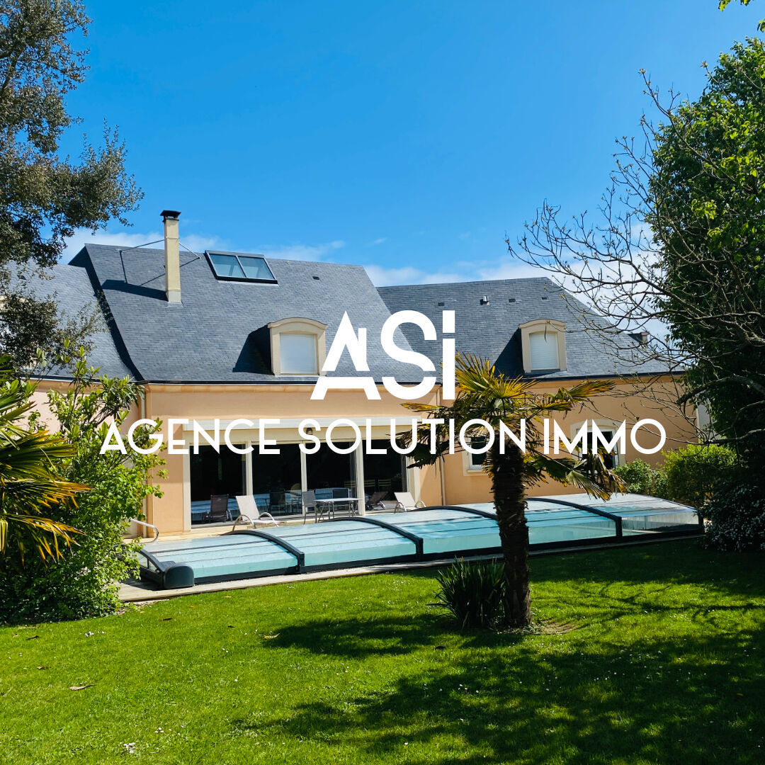 Maison 11 pièces 330 m² Saint-Jean-sur-Mayenne
