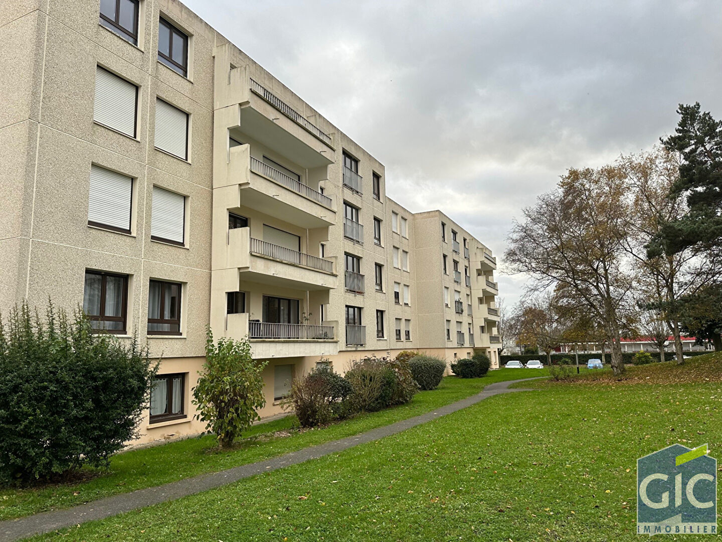 Appartement 5 pièces 93 m² Caen