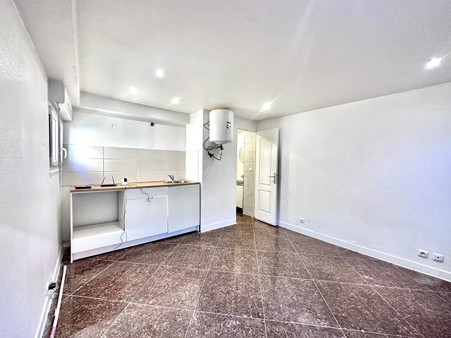 Appartement a vendre  - 1 pièce(s) - 16.05 m2 - Surfyn