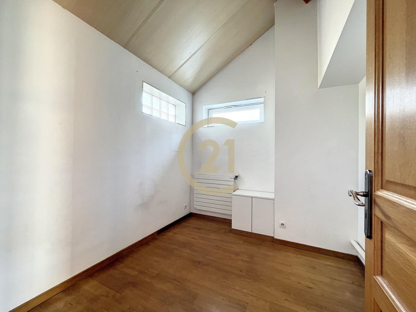 Maison a vendre  - 5 pièce(s) - 163 m2 - Surfyn