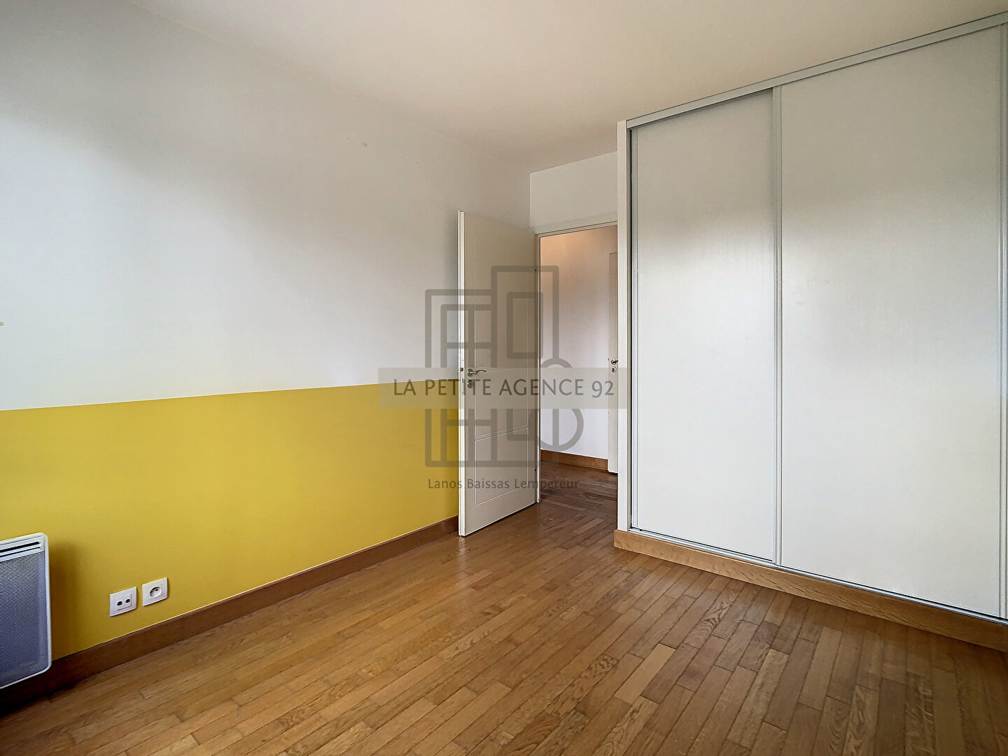 Appartement a louer chatillon - 3 pièce(s) - 57.02 m2 - Surfyn