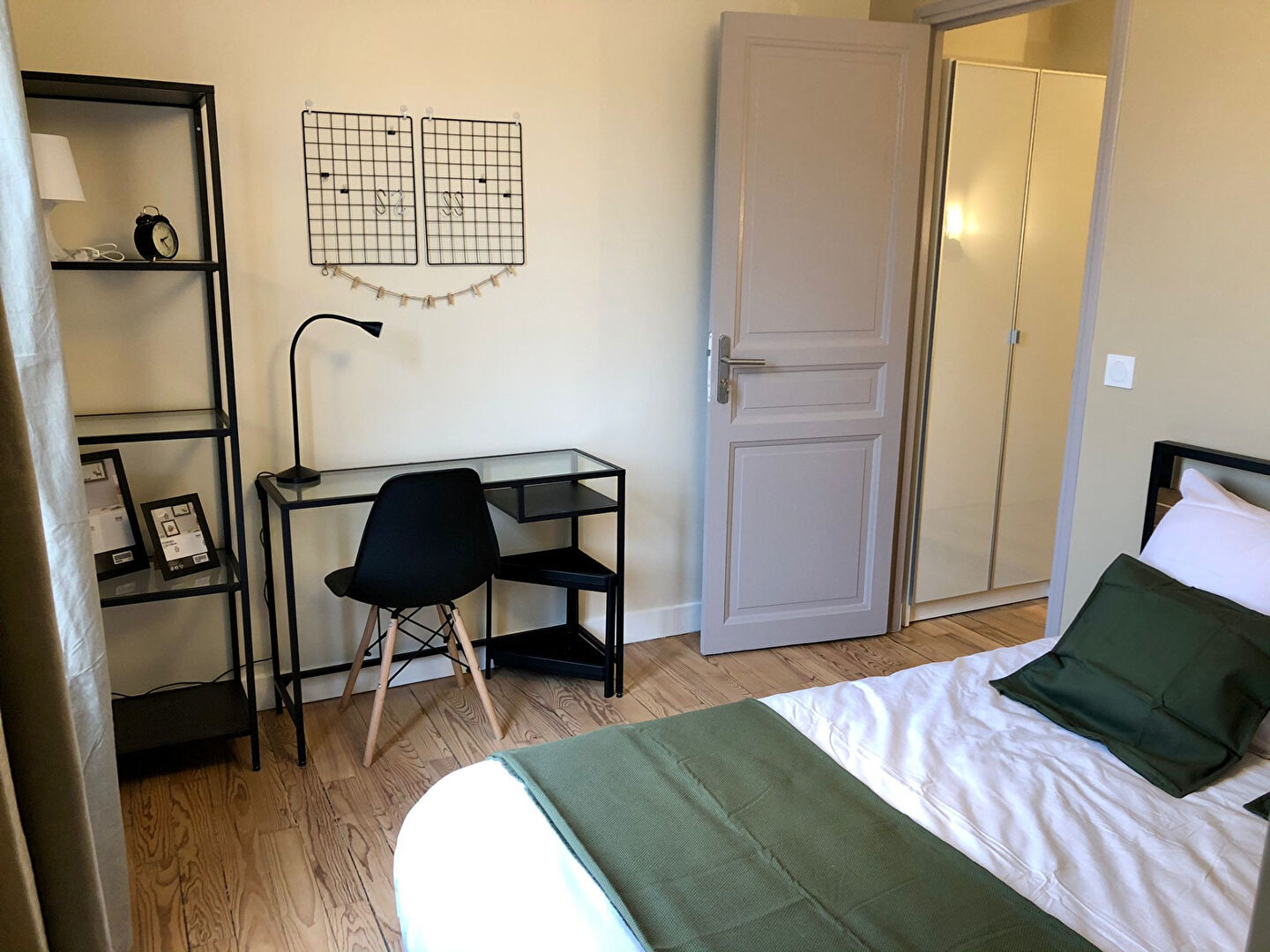 Appartement a louer  - 5 pièce(s) - 115 m2 - Surfyn