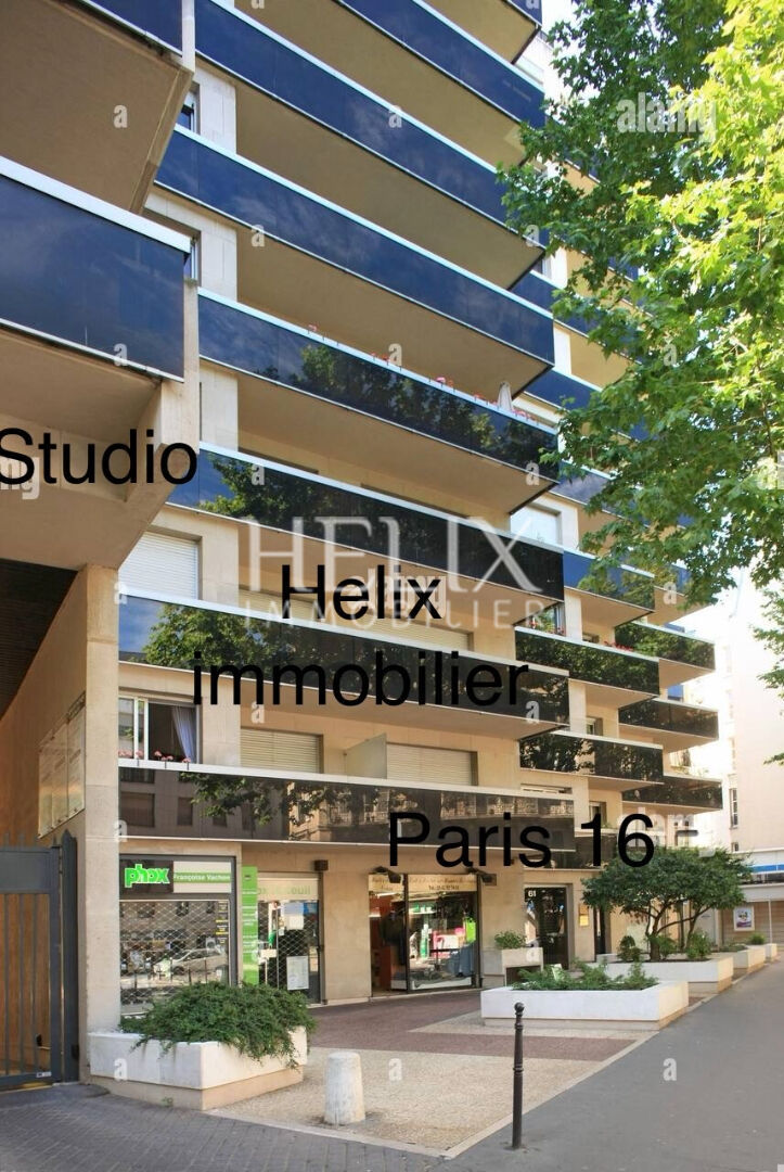 Appartement 1 pièce 21 m² Paris 16ème
