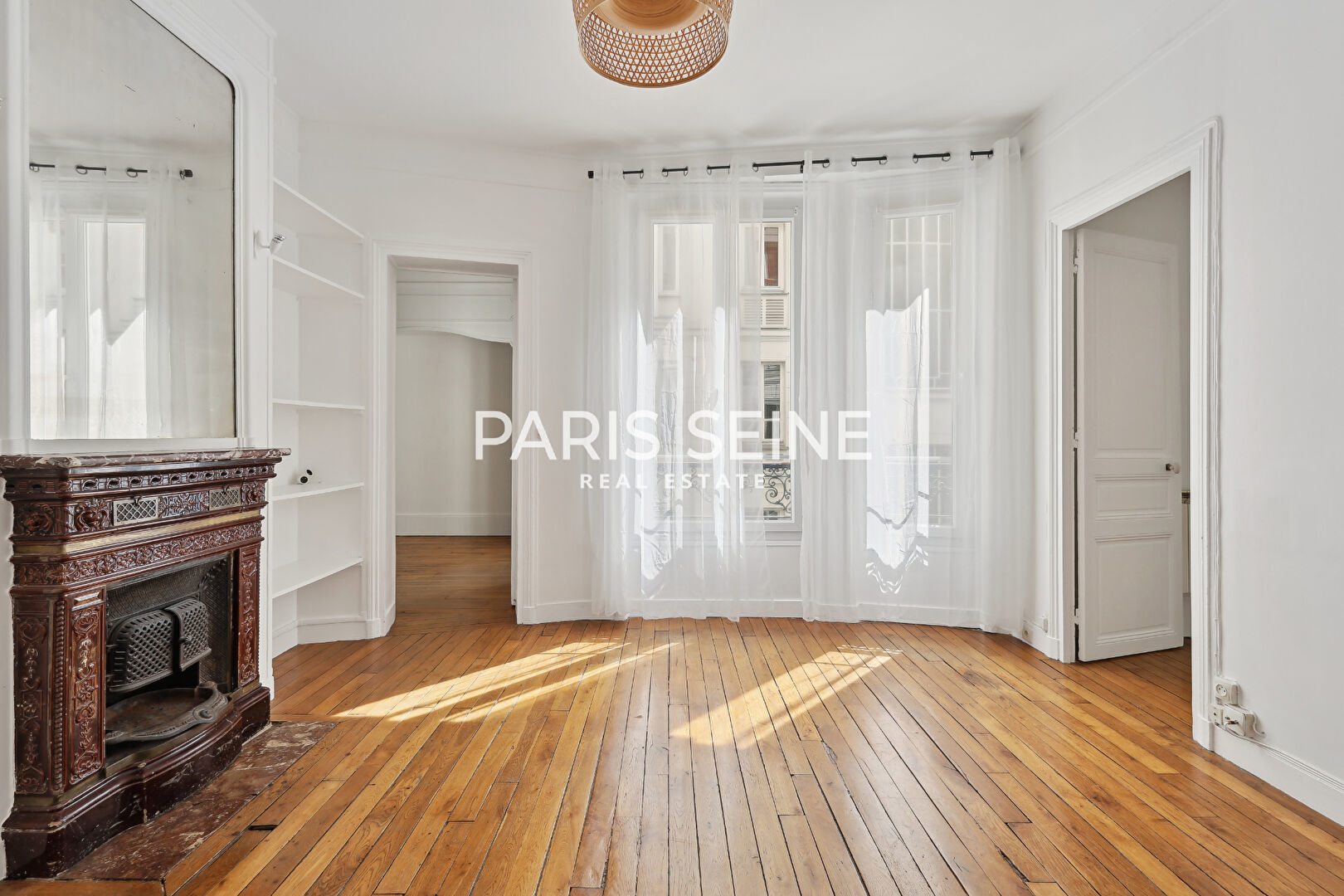 Appartement 3 pièce(s) 55.69 m²à louer Paris-15e-arrondissement
