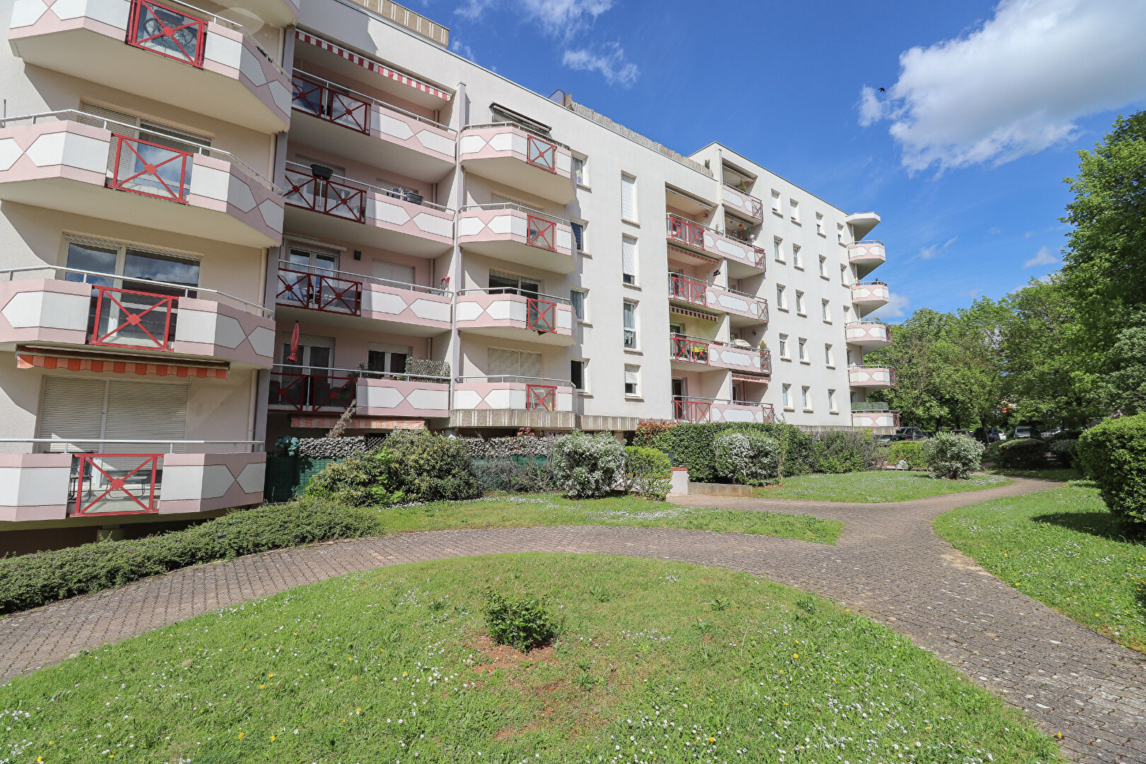 Appartement 4 pièces 76 m² Saint-Apollinaire