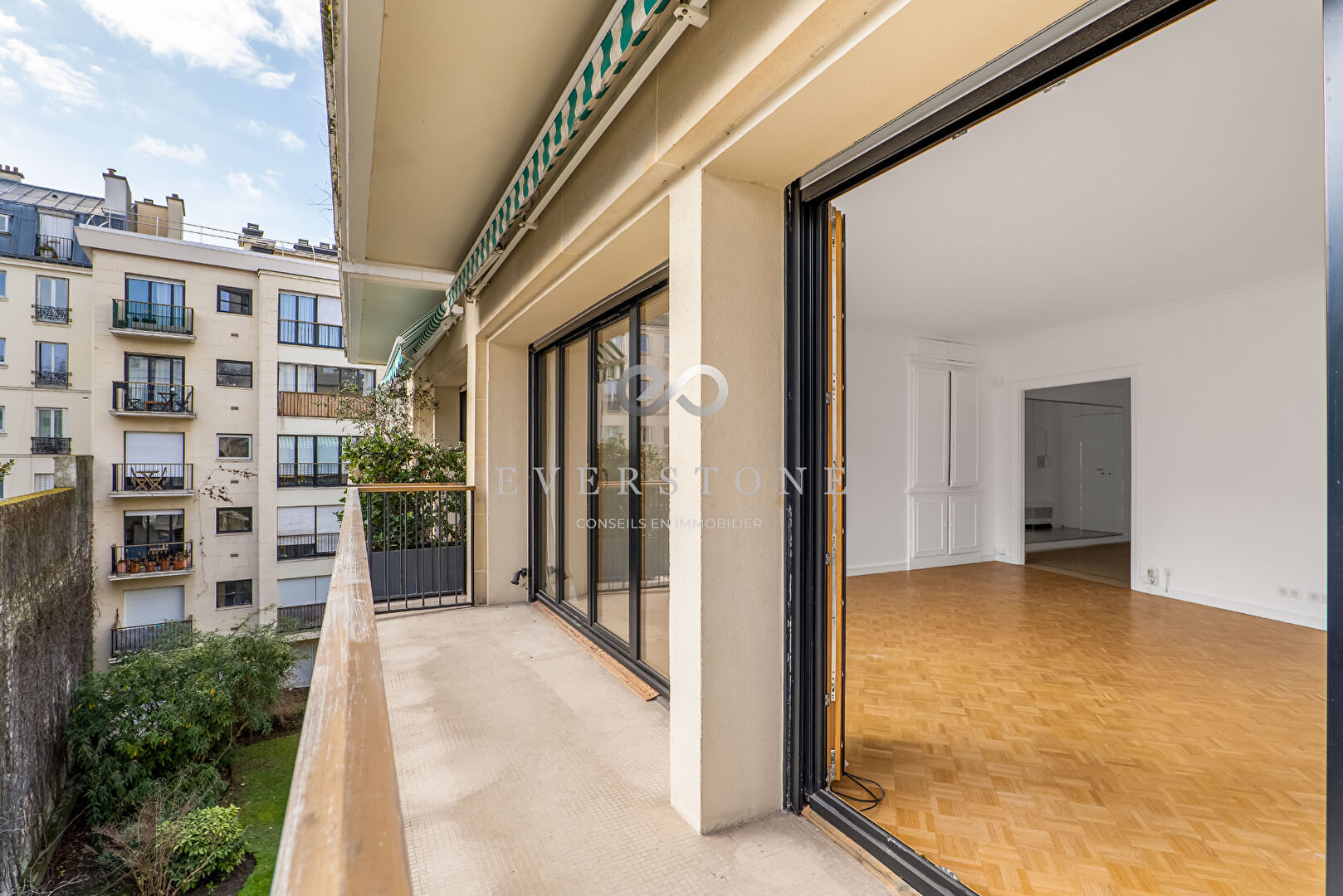 Appartement 5 pièces 115 m² Neuilly-sur-Seine