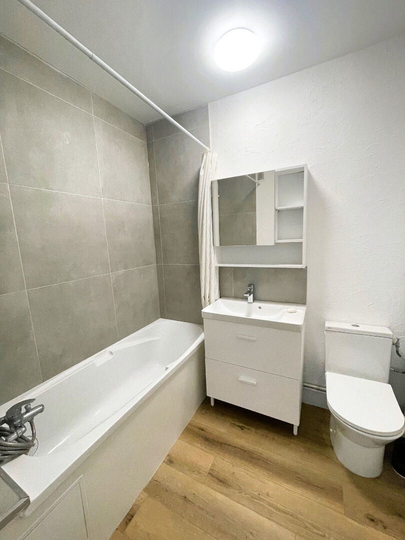 Appartement a louer puteaux - 2 pièce(s) - 47 m2 - Surfyn