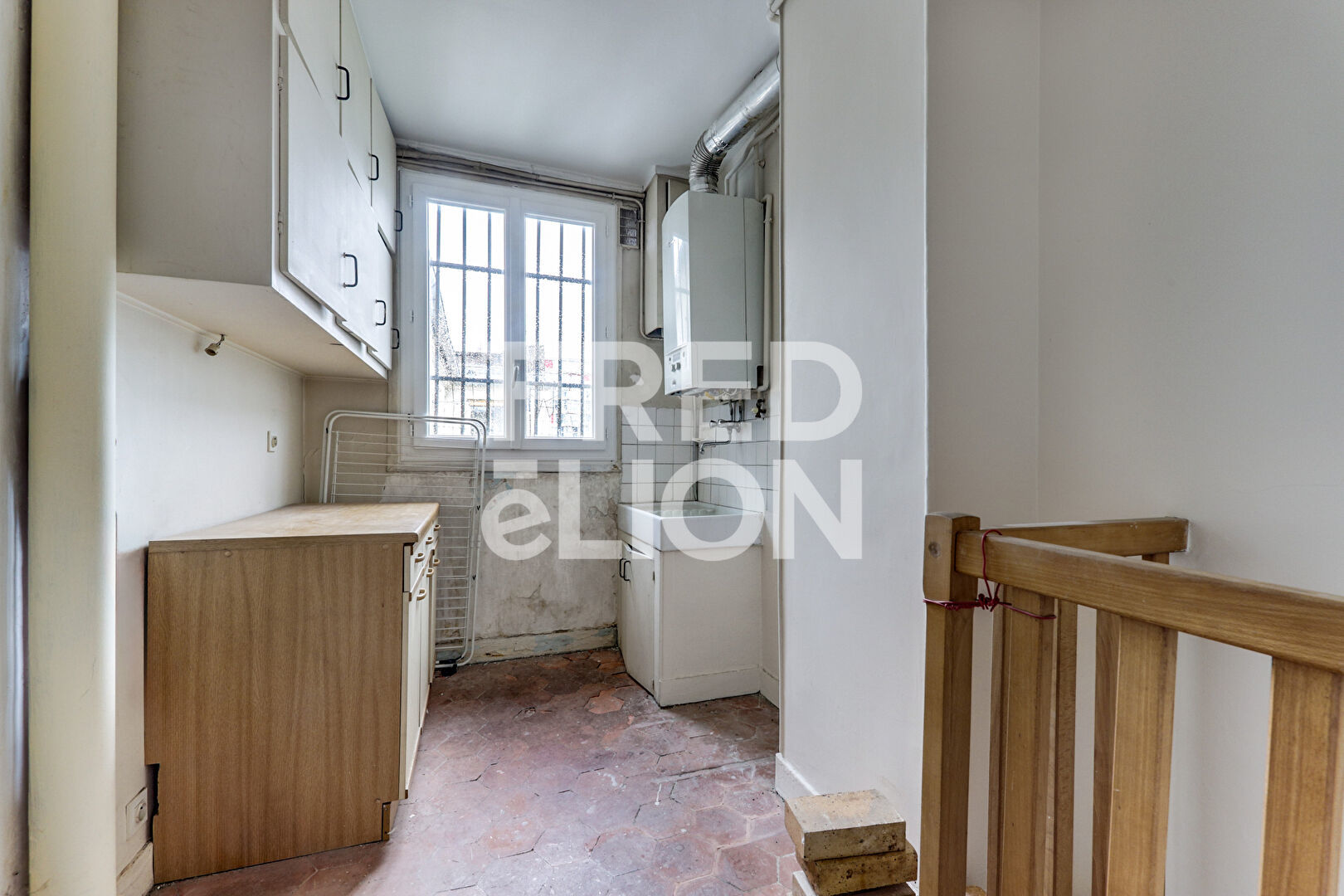 Appartement a louer paris-14e-arrondissement - 5 pièce(s) - 107 m2 - Surfyn